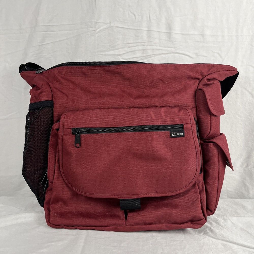 LL Bean Biege Red Zip Up Crossbody Messenger Bag
